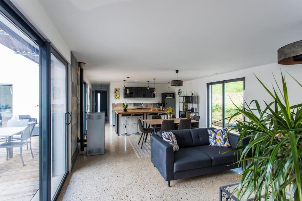 Villa Blanche, Contemporary, Cathars, Couiza, Carcassonne ภายนอก รูปภาพ