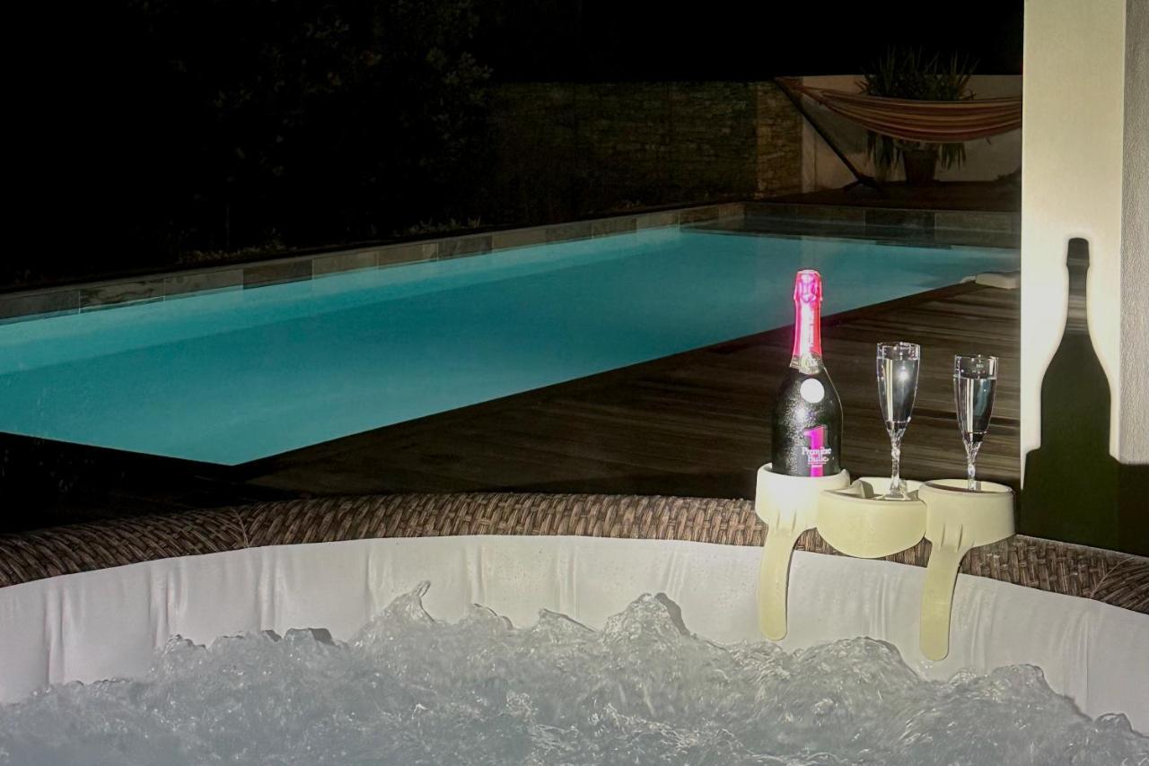 Villa Blanche, Contemporary, Cathars, Couiza, Carcassonne ภายนอก รูปภาพ